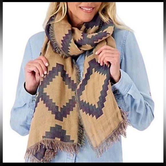 DEMIN & CO. Canyon Retreat Double Face Jacquard Scarf - Picture 2 of 8